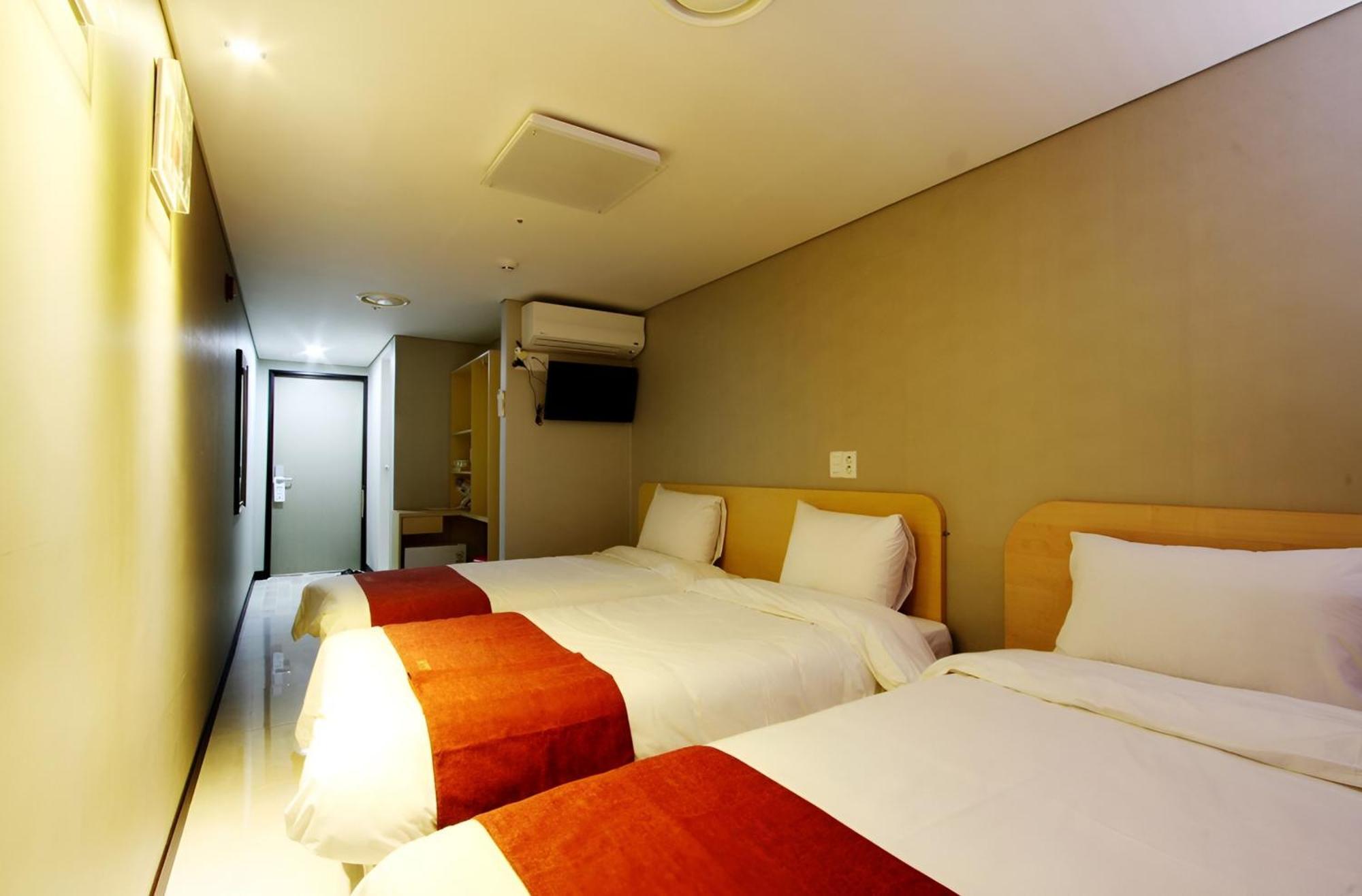 Hotel Myeongdong Seoul Ngoại thất bức ảnh
