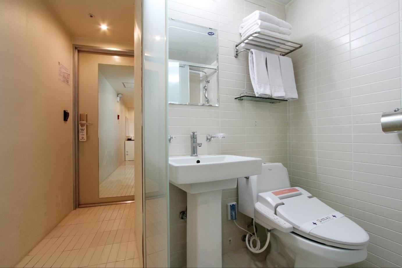 Hotel Myeongdong Seoul Ngoại thất bức ảnh